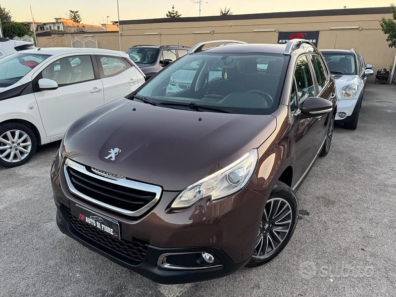 Usata Peugeot 2008 Active 92 CV (67 kW) 2013 Marrone SUV