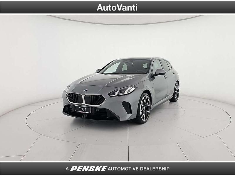 Usata BMW 118 M Sport 150 CV (110 kW) 2025 Grigio Utilitaria