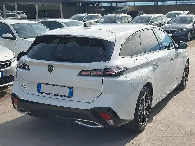 Usata Peugeot 308 SW 131 CV (96 kW) 2022 Bianco Station wagon