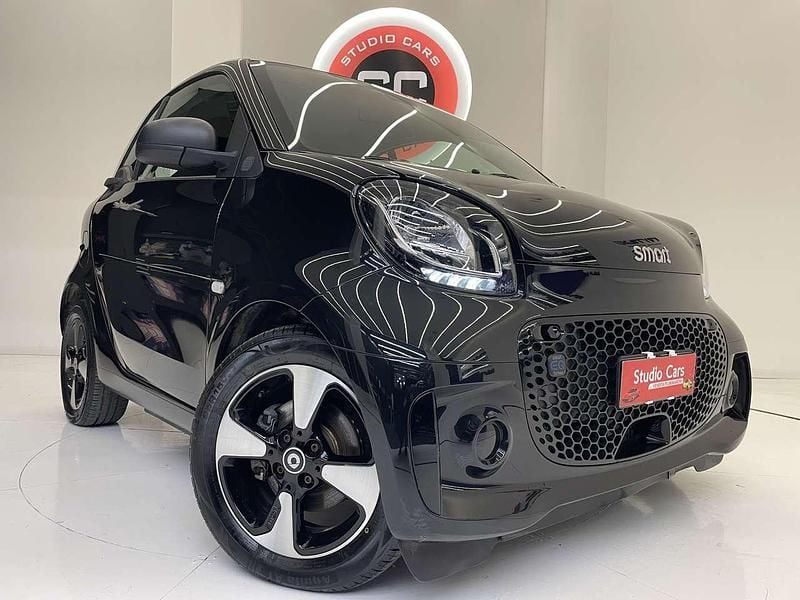Usata Smart ForTwo Coupé Pure 41 kW (56 CV) 2020 Nero Utilitaria