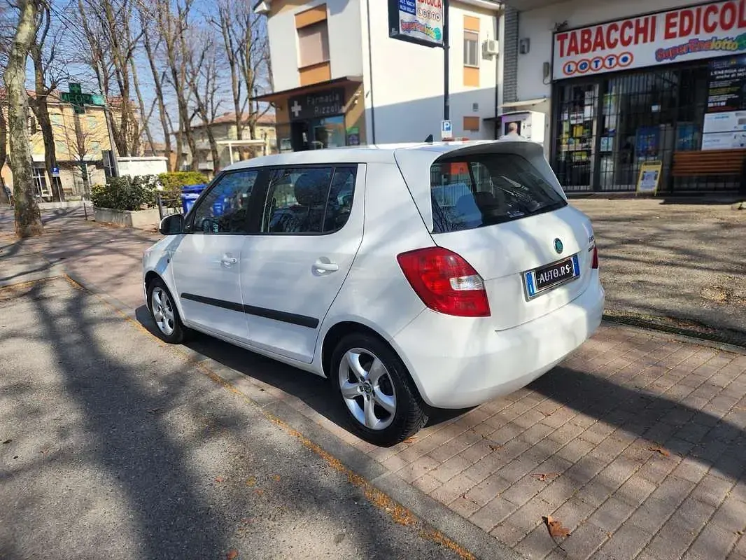 Usata Skoda Fabia GreenLine 75 CV (55 kW) 2012 Bianco Berlina