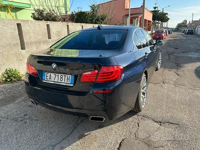 Usata BMW 535 300 CV (220 kW) 2010 Blu Berlina