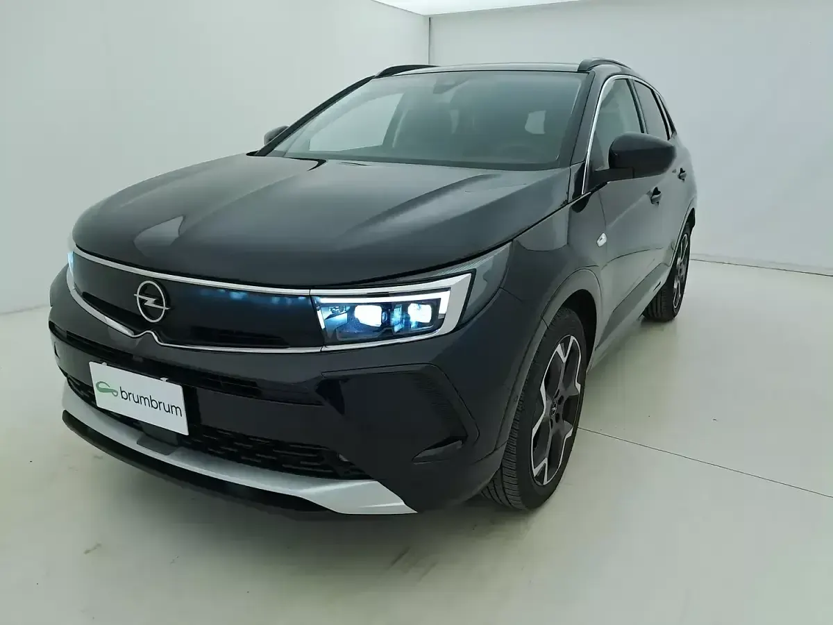 Usata Opel Grandland X Ultimate 131 CV (96 kW) 2024 Neronero SUV