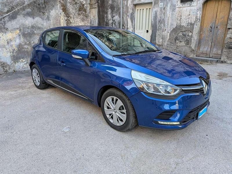 Usata Renault Clio IV 75 CV (55 kW) 2018 Berlina