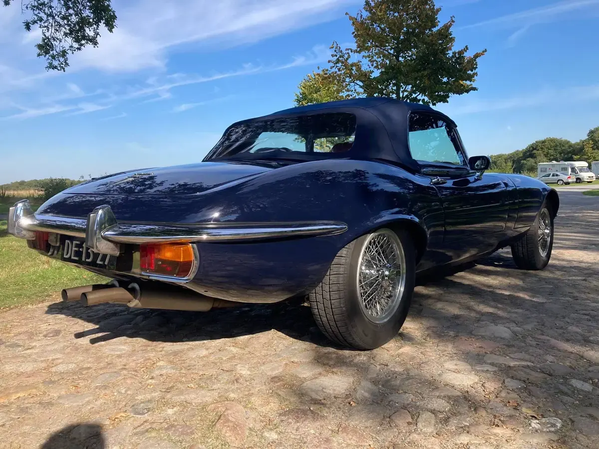Usata Jaguar E-Type 268 CV (197 kW) 1973 Blu Cabrio