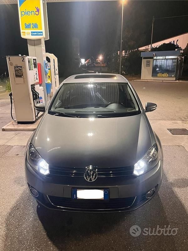 Usata VW Golf VI 105 CV (77 kW) 2011 Grigio Utilitaria