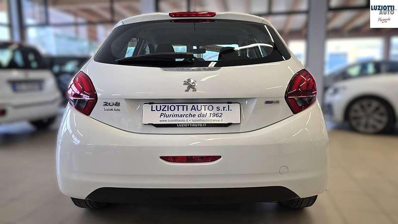 Usata Peugeot 208 Active 82 CV (60 kW) 2017 Bianco Utilitaria
