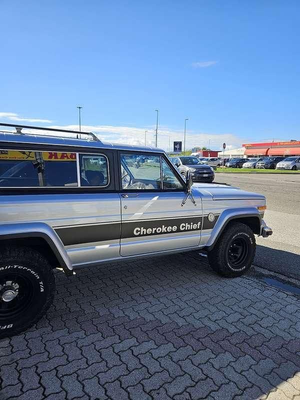 Usata Jeep Cherokee 80 CV (58 kW) 1985 SUV