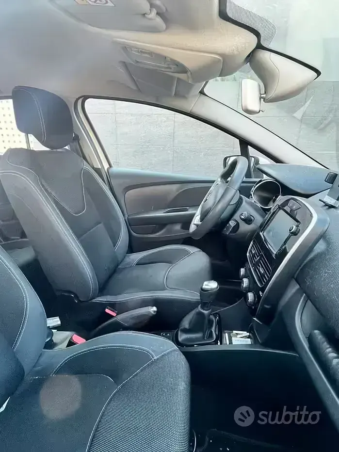 Usata Renault Clio IV 73 CV (53 kW) 2017 Bianco Berlina