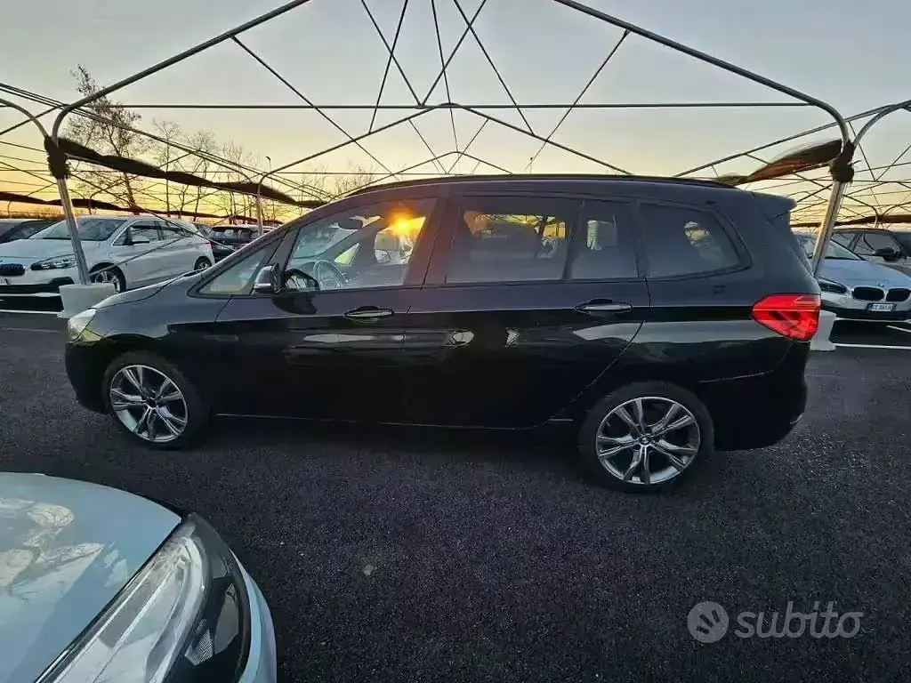 Usata BMW 216 Active Tourer Sport Line 109 CV (80 kW) 2019 Nero Monovolume