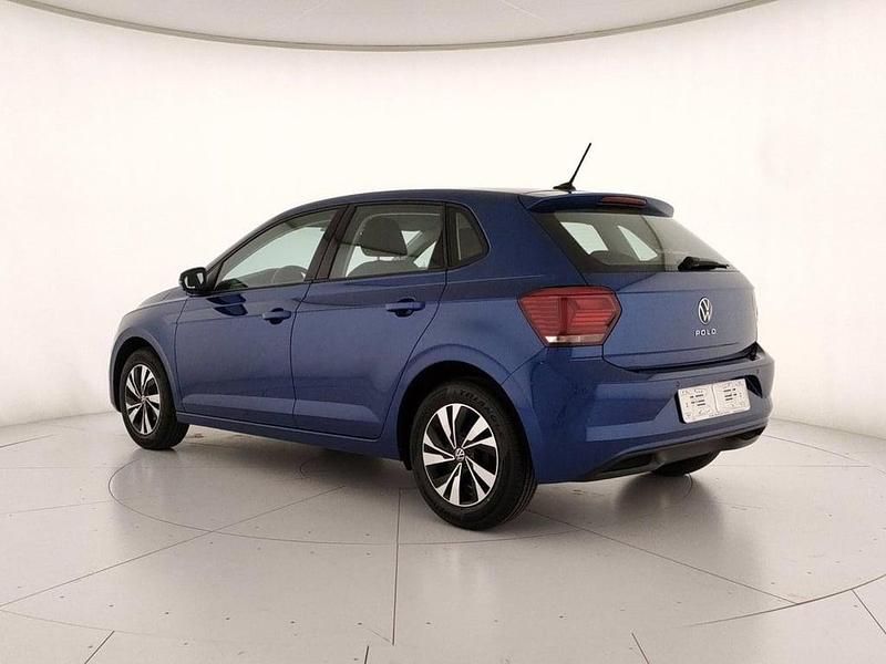 Usata VW Polo Comfortline 95 CV (69 kW) 2021 Bleu Utilitaria