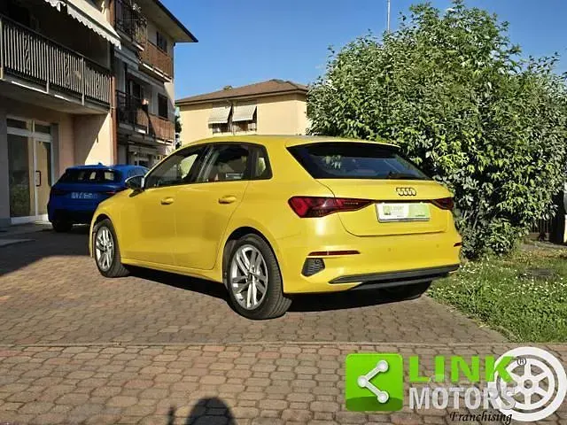 Usata Audi A3 Business 150 CV (110 kW) 2021 Giallo Berlina