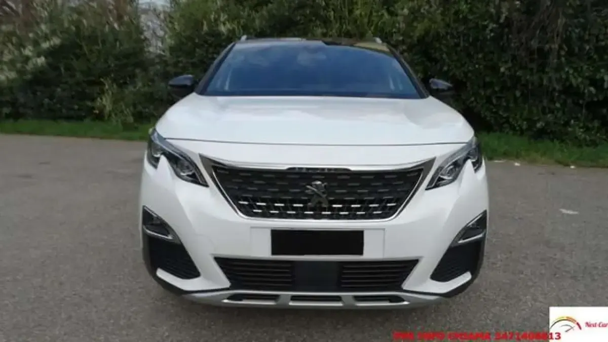 Usata Peugeot 5008 GT-line 131 CV (96 kW) 2018 Bianco Monovolume