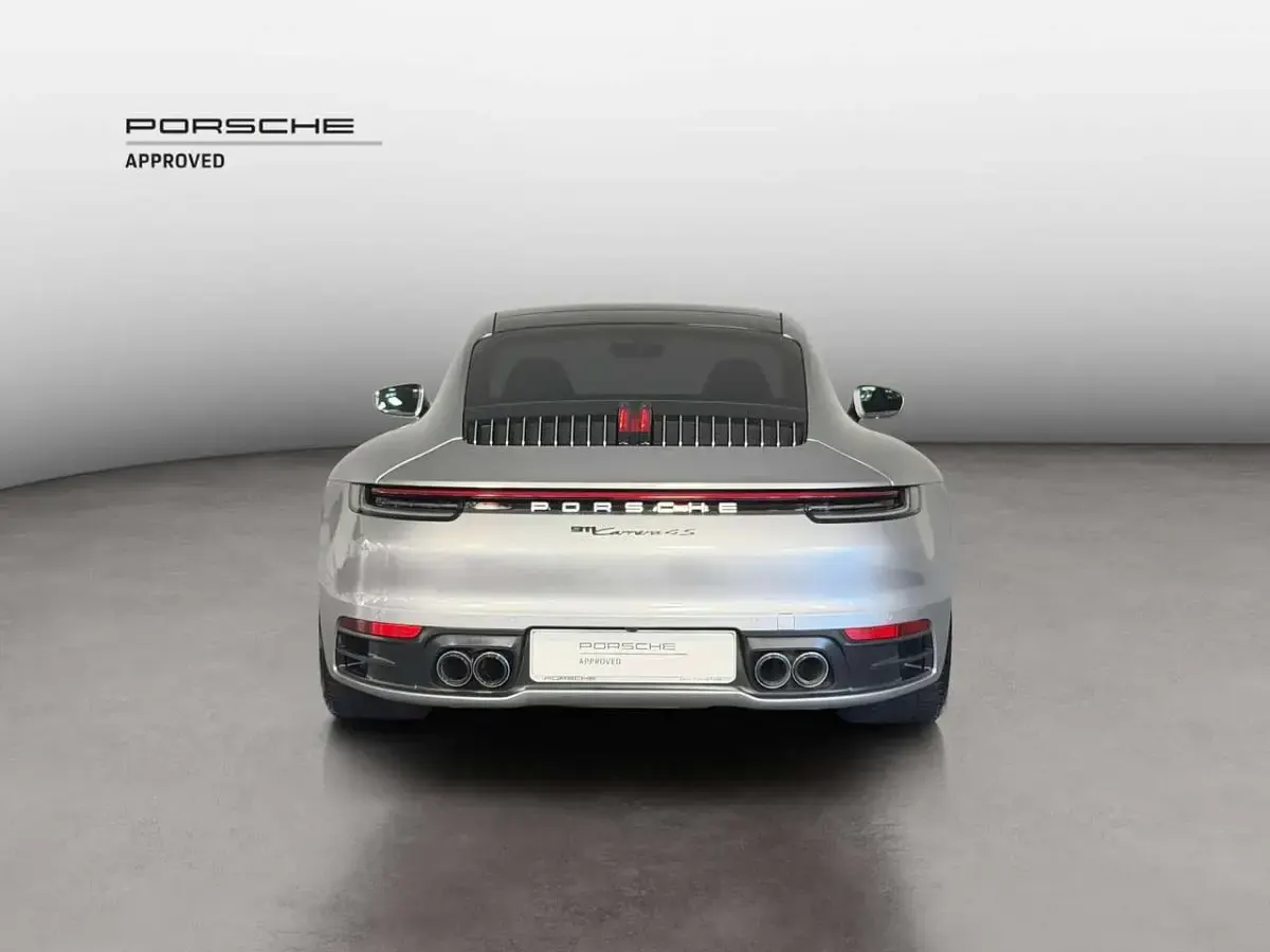 Usata Porsche 992 450 CV (330 kW) 2021 Argento gt Coupé