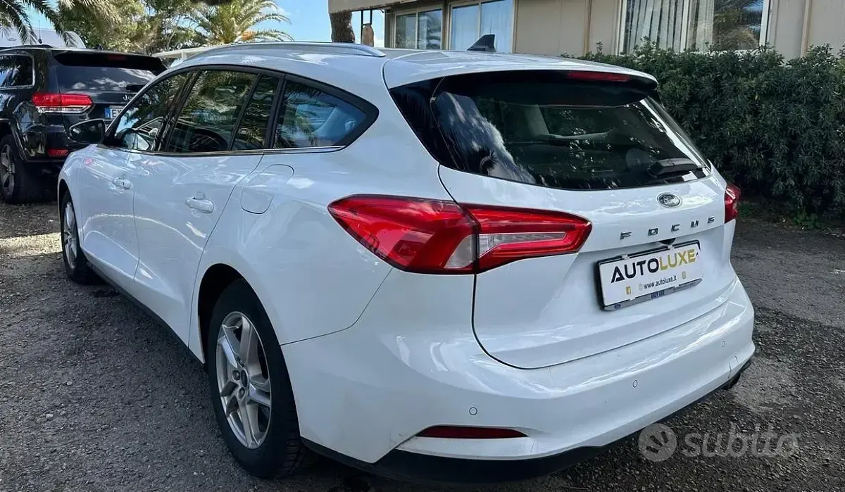 Usata Ford Focus 120 CV (88 kW) 2021 Bianco Station wagon