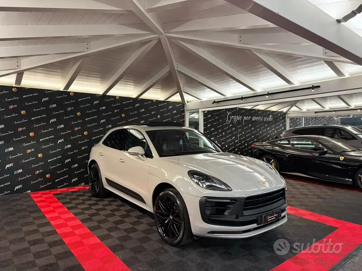 Usata Porsche Macan 441 CV (324 kW) 2022 Grigio SUV