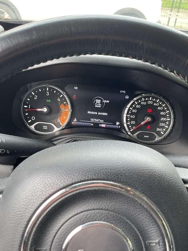 Usata Jeep Renegade Limited 120 CV (88 kW) 2016 SUV