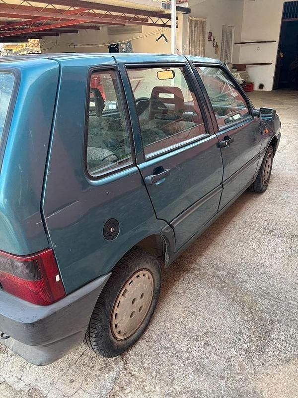 Usata Fiat Uno 46 CV (33 kW) 1990 Blu/azzurro Utilitaria