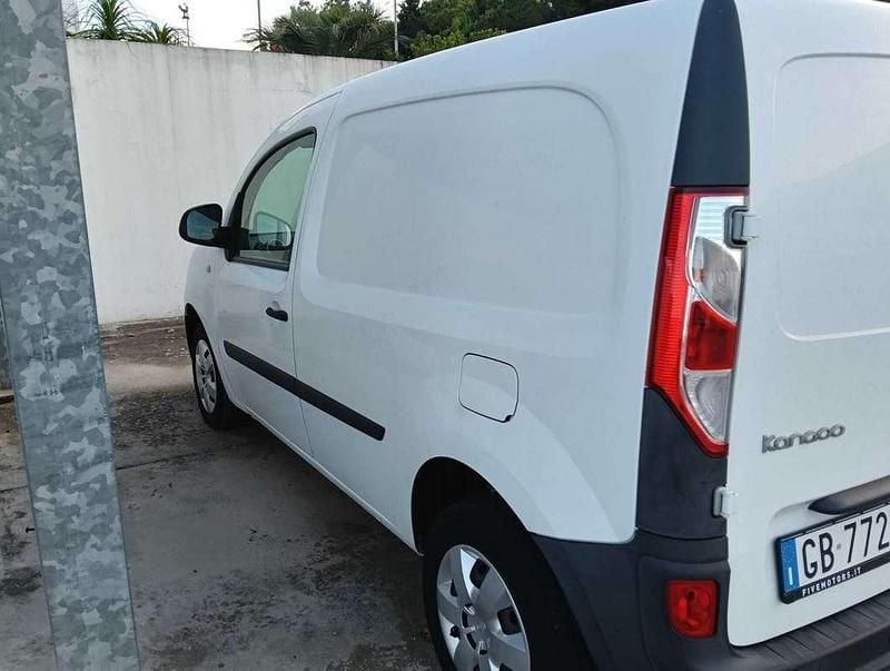 Usata Renault Kangoo 95 CV (69 kW) 2021 Bianco Furgone