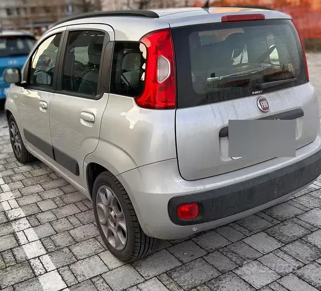 Usata Fiat Panda Lounge 69 CV (50 kW) 2016 Grigio Utilitaria
