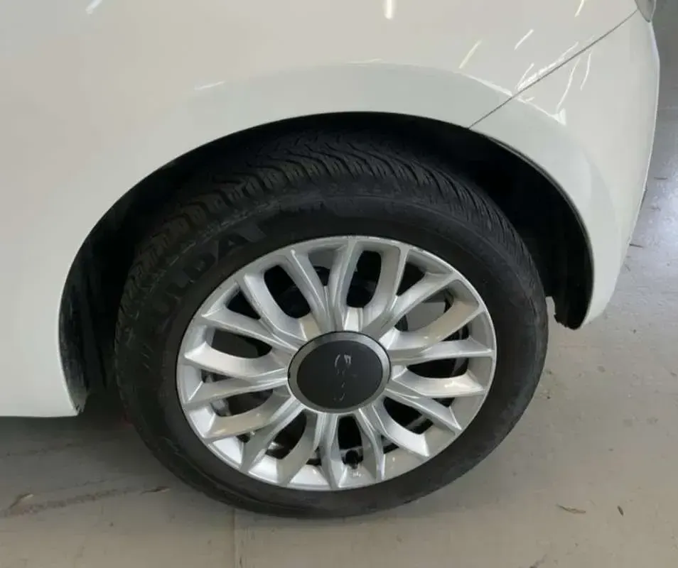Usata Fiat 500 Lounge 69 CV (50 kW) 2014 Bianco Utilitaria