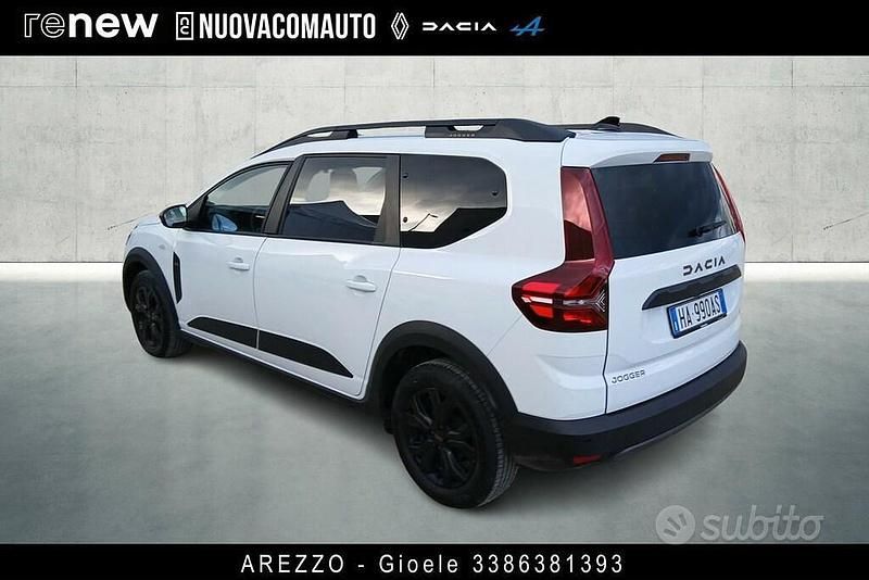 Usata Dacia Jogger Extreme 101 CV (74 kW) 2025 Bianco Monovolume