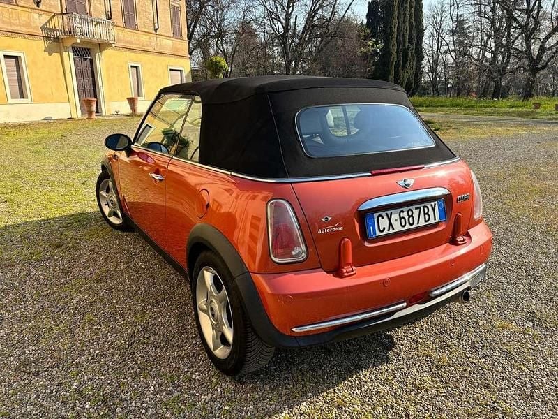 Usata Mini Cooper Cabriolet 116 CV (85 kW) 2005 Arancione Cabrio
