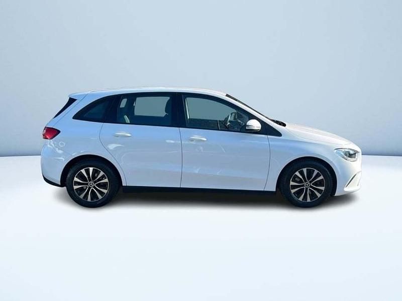 Usata Mercedes B180 Executive 116 CV (85 kW) 2022 Bianco Monovolume
