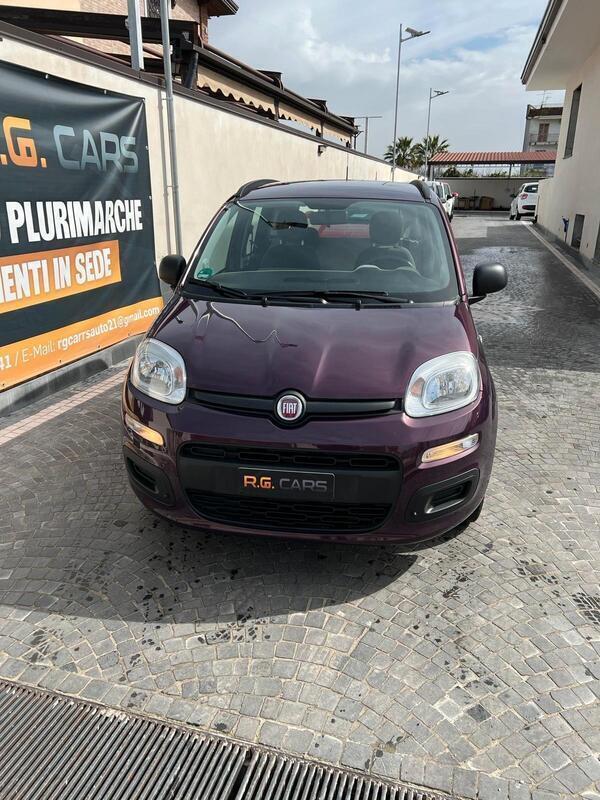 Usato 2013 Fiat Panda 1.2 Benzin 69 CV (7.990 €)