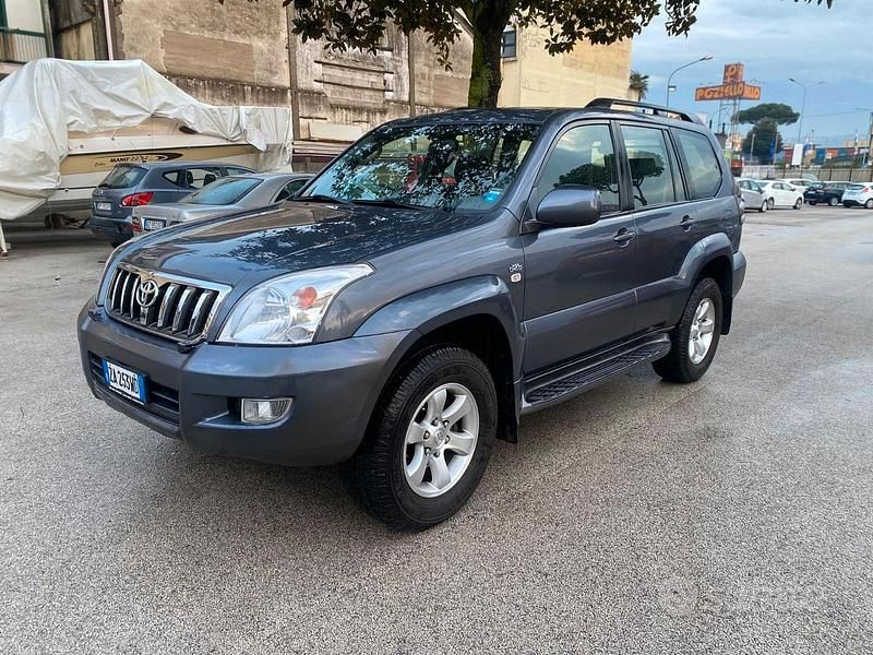 Usata Toyota Land Cruiser 163 CV (119 kW) 2005 Blu SUV