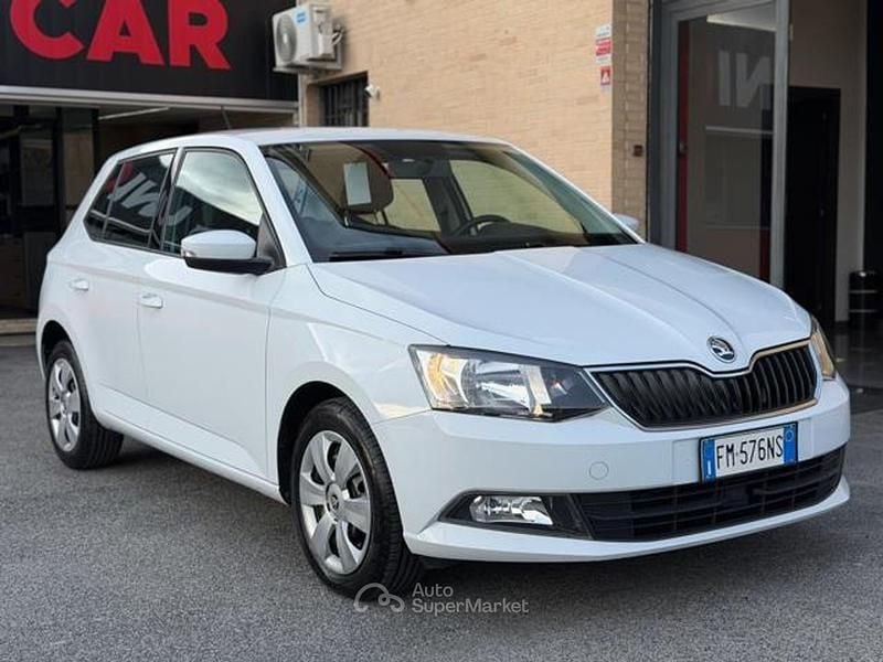 Usata Skoda Fabia Ambition 75 CV (55 kW) 2017 Bianco Berlina