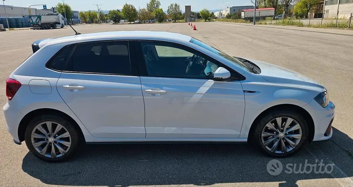 Usata VW Polo Highline 95 CV (69 kW) 2019 Bianco Utilitaria