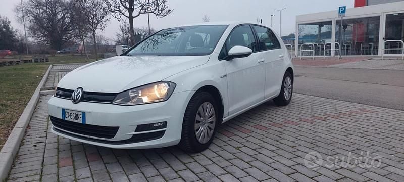 Usata VW Golf VII 110 CV (80 kW) 2015 Bianco Berlina