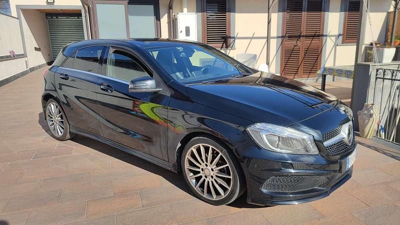 Usata Mercedes A200 AMG 136 CV (100 kW) 2015 Berlina