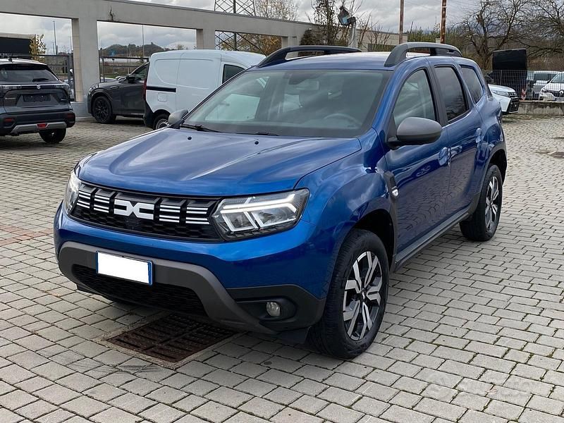 Usata Dacia Duster Journey 101 CV (74 kW) 2023 Blu SUV
