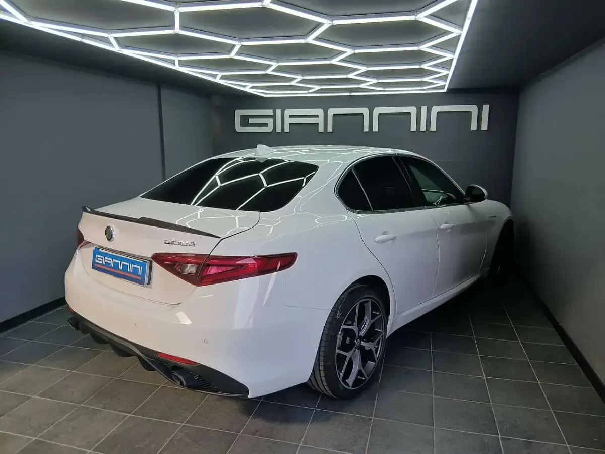 Usata Alfa Romeo Giulia Veloce 280 CV (205 kW) 2020 Bianco Berlina