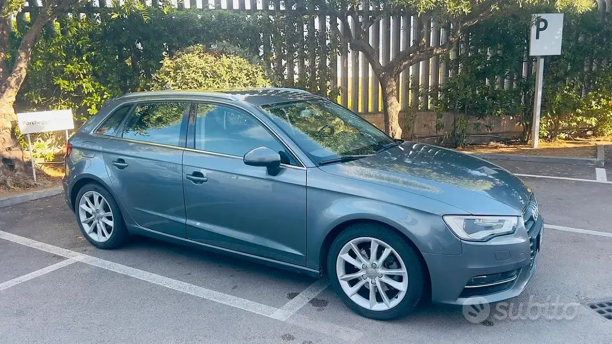 Usata Audi A3 105 CV (77 kW) 2013 Berlina