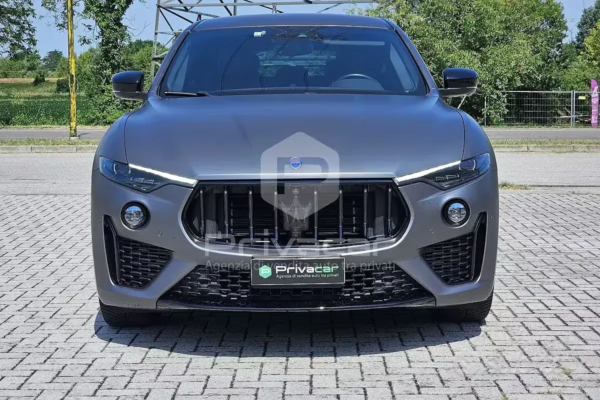 Usata Maserati GranSport 350 CV (257 kW) 2021 Grigio Station wagon