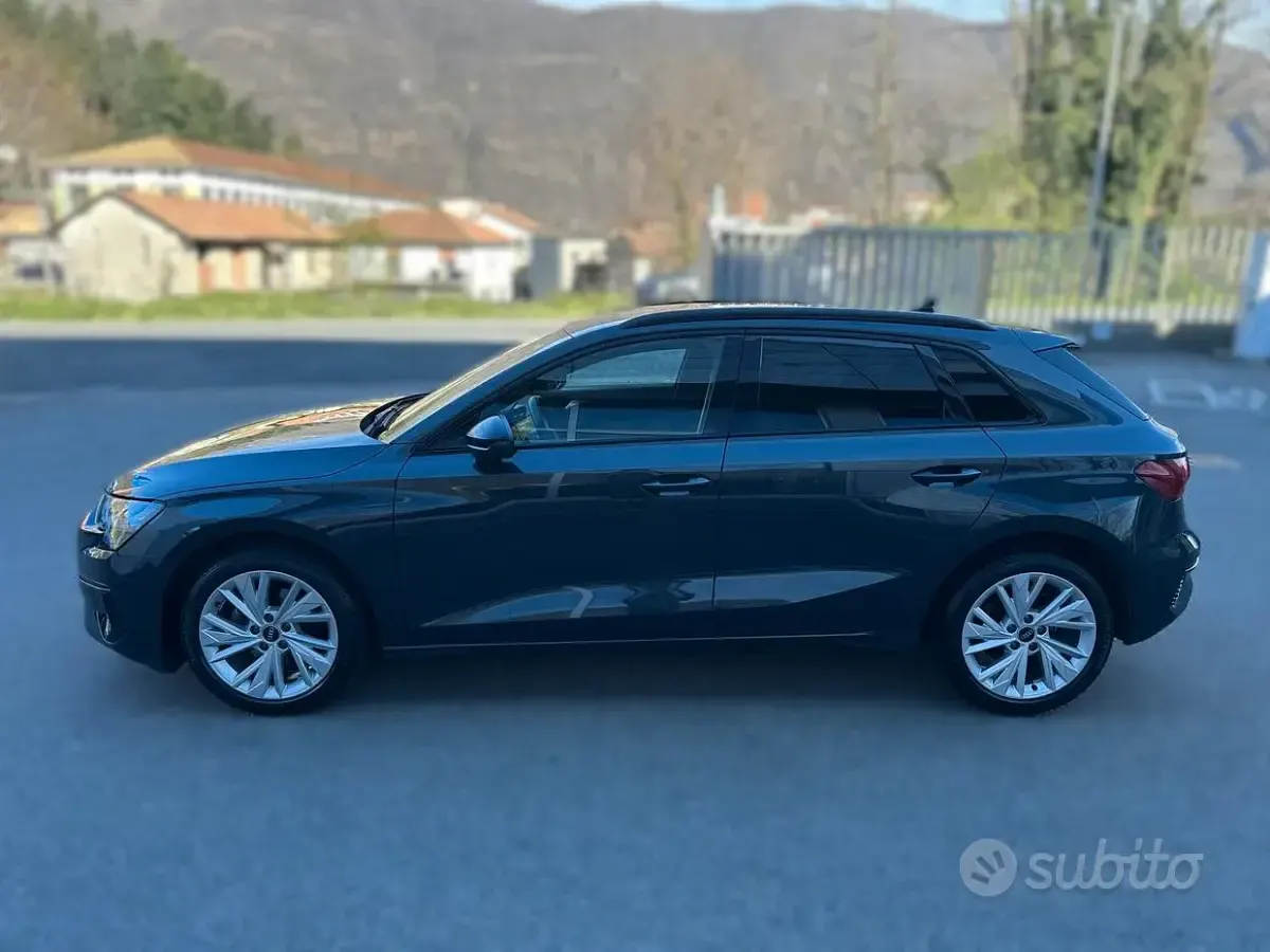 Usata Audi A3 Advanced 110 CV (80 kW) 2022 Grigio Berlina