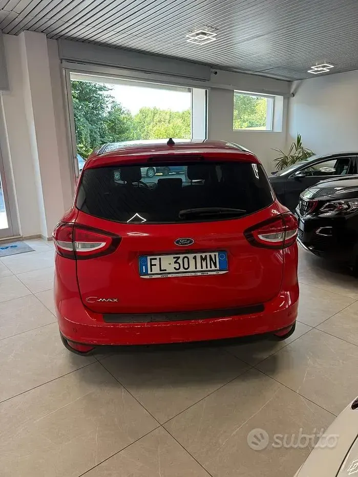 Usata Ford C-MAX Titanium 120 CV (88 kW) 2018 Rosso Monovolume