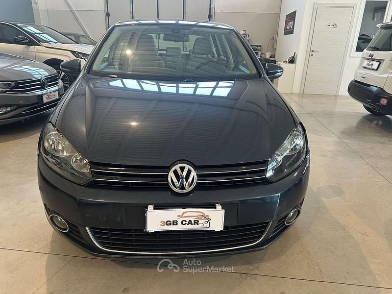 Begagnad VW Golf VI Comfortline 140 HK (102 kW) 2010 Grå Halvkombi