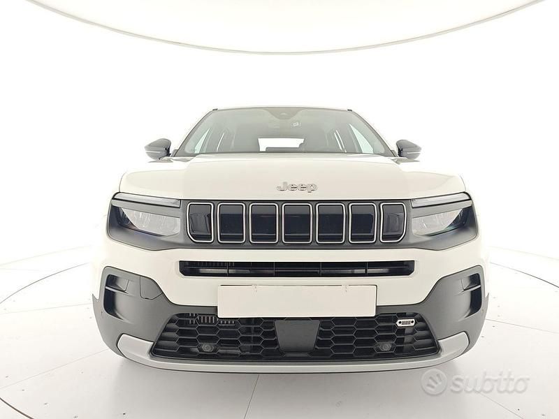 Usata Jeep Avenger Altitude 101 CV (74 kW) 2024 Bianco SUV