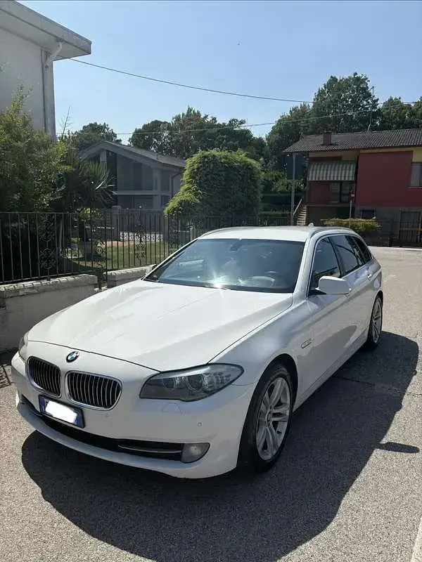 Usata BMW 520 184 CV (135 kW) 2013 Station wagon