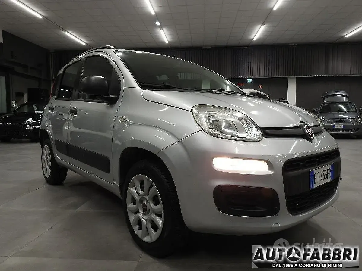 Usata Fiat Panda 84 CV (61 kW) 2014 Grigio Utilitaria