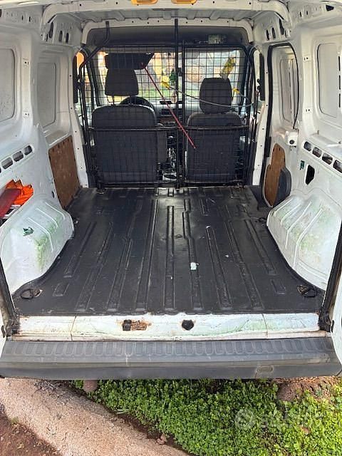 Begagnad Ford Transit Connect 2007 Minibuss