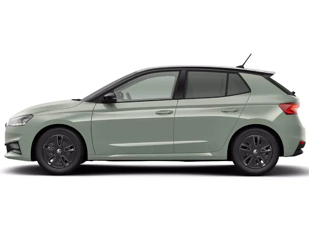 Nuova Skoda Fabia 95 CV (69 kW) 2026 Verde dolomite nero tulipano p Utilitaria