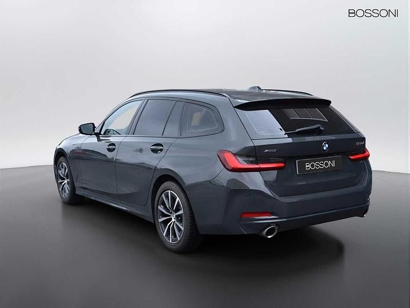 Usata BMW 320e 190 CV (139 kW) 2023 Grigio Station wagon
