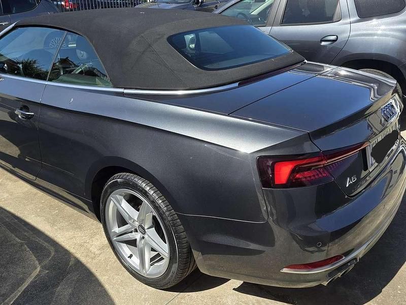 Usata Audi A5 Cabriolet Sport 190 CV (139 kW) 2019 Grigio Cabrio