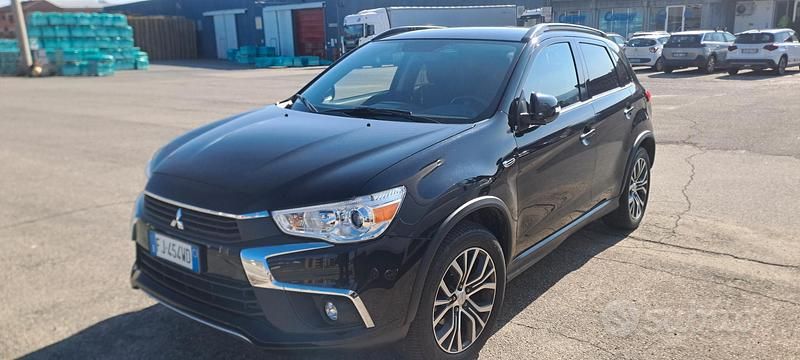 Usata Mitsubishi ASX Intense 150 CV (110 kW) 2017 Nero SUV