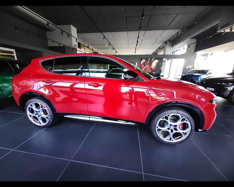 Usata Alfa Romeo Tonale Edizione Speciale 179 CV (131 kW) 2023 Rosso alfa SUV